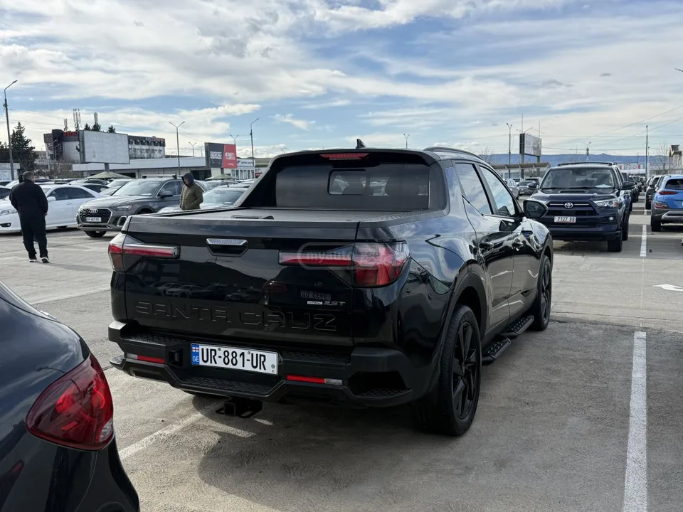 Hyundai Santa Cruz 2.5T NIGHT All-Wheel Drive Aut 2023 — миниатюра 4
