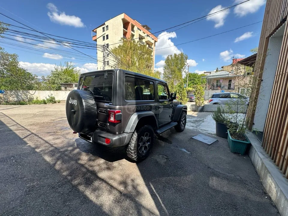 Jeep Wrangler 2022 — миниатюра 2