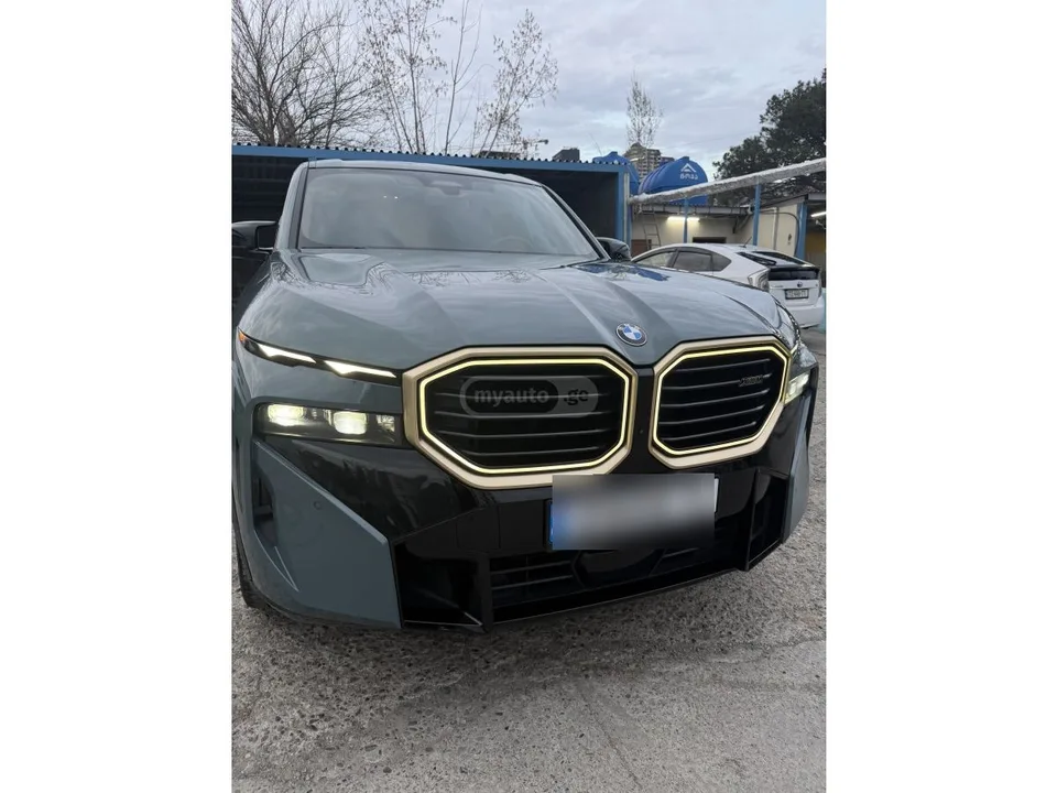 BMW XM Base 4dr All-Wheel Drive Sport 2023 — фото 1, купить с доставкой в Москву