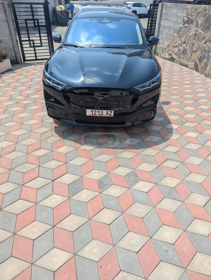 Ford Mustang Mach-E California Route 1 4dr All-Whe 2023 — миниатюра 2