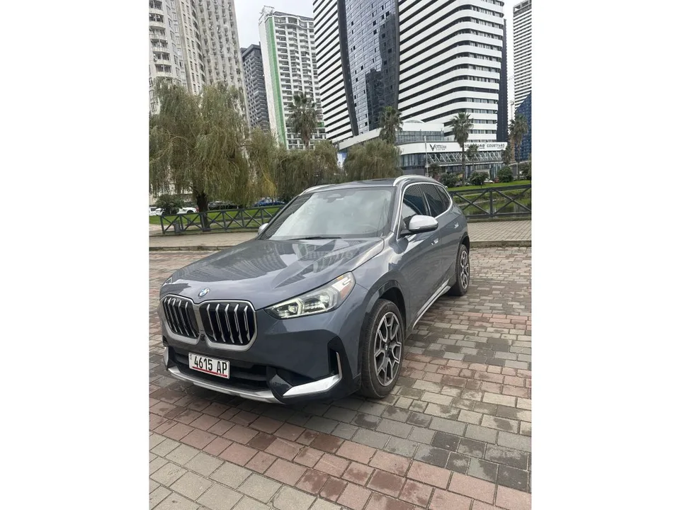 BMW X1 xDrive28i 4dr All-Wheel Drive 2023 — миниатюра 2