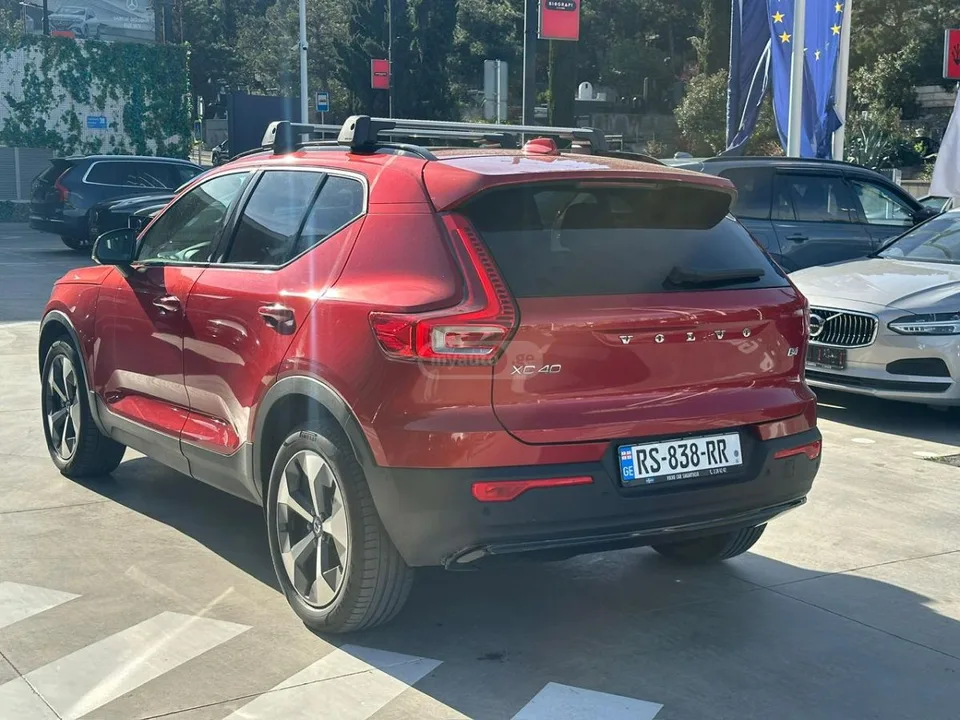Volvo XC 40 2023 — миниатюра 5