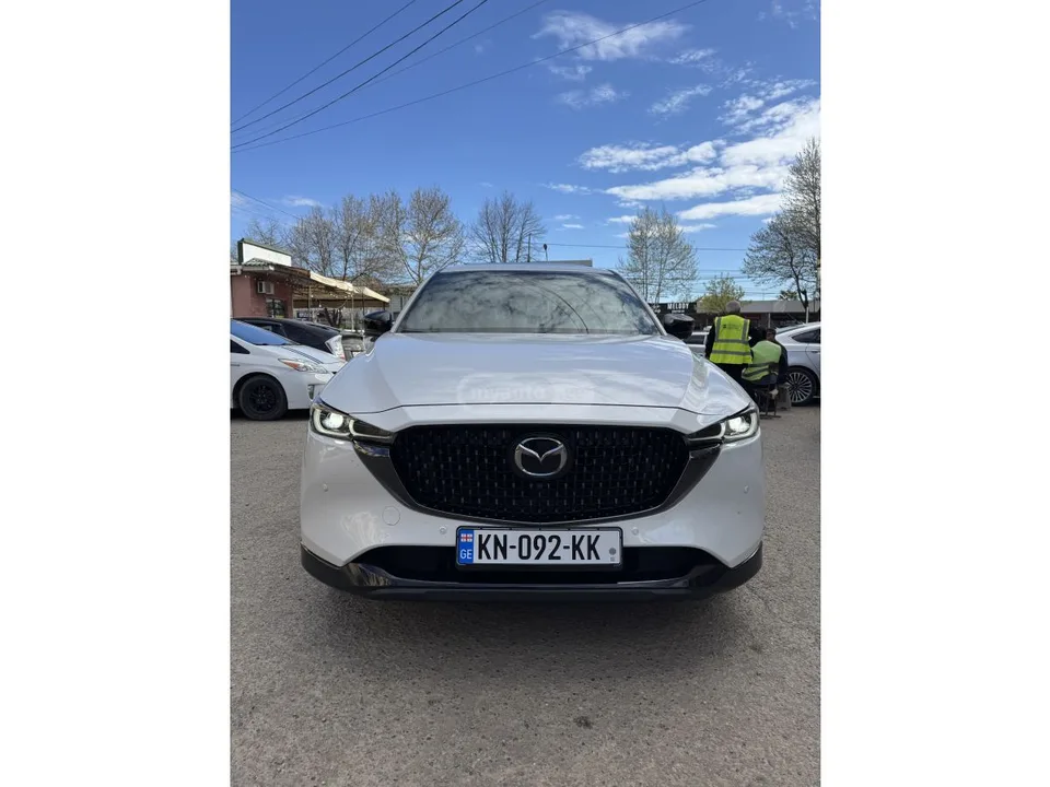 Mazda CX-5 Premium 2024 — фото 1, купить с доставкой в Москву