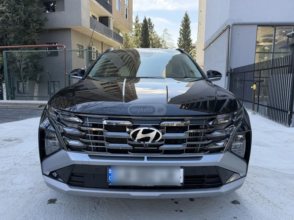 Hyundai Tucson 2024 — фото 1, купить с доставкой в Москву
