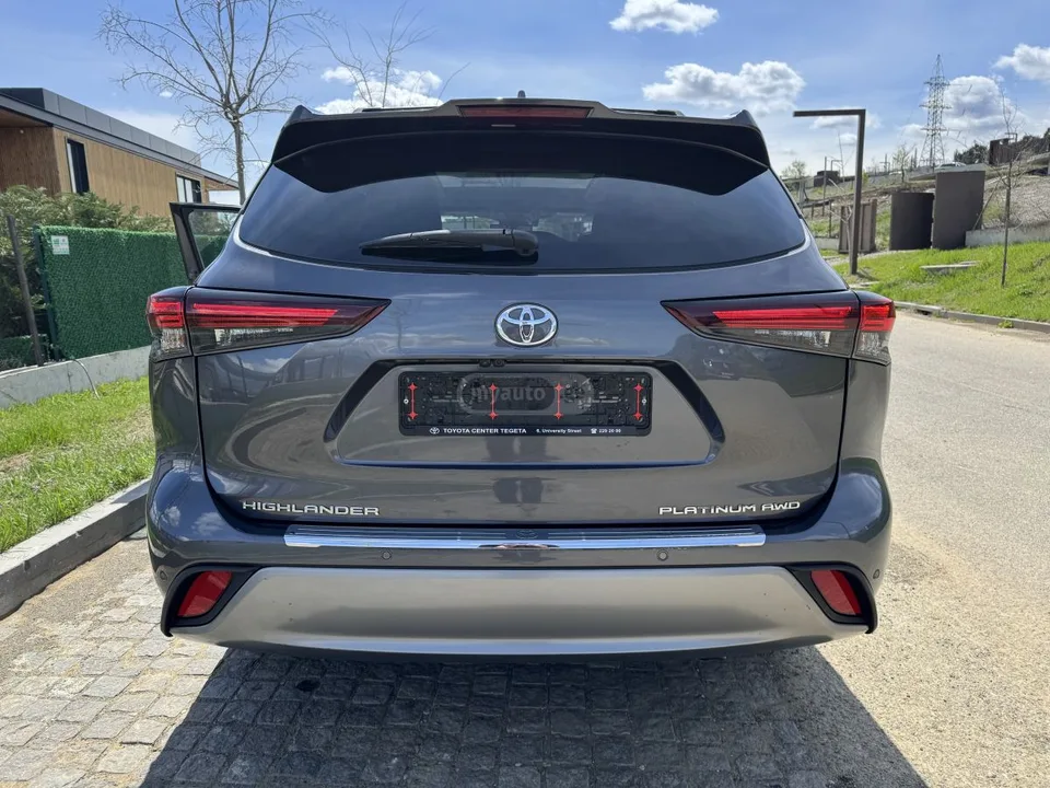 Toyota Highlander Platinum 2024 — миниатюра 2