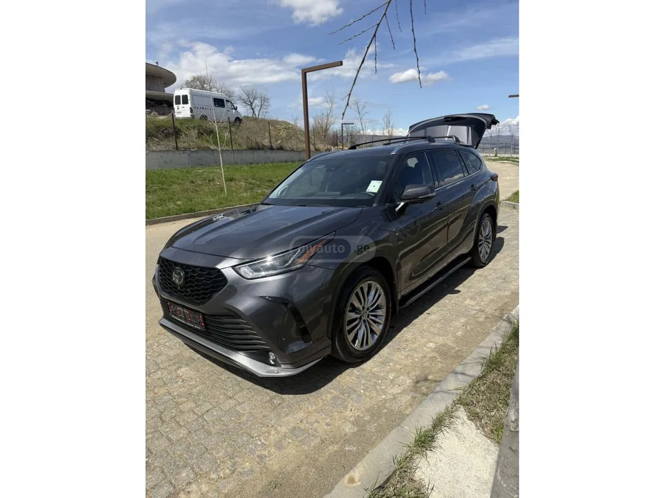 Toyota Highlander Platinum 2024 — миниатюра 4