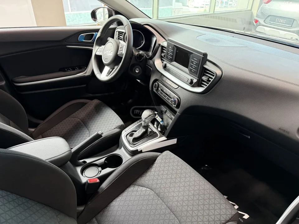 Kia Ceed 2024 — миниатюра 4