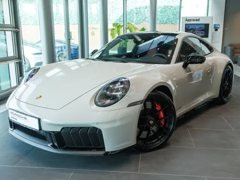 Porsche 911 2025 купить в Москве