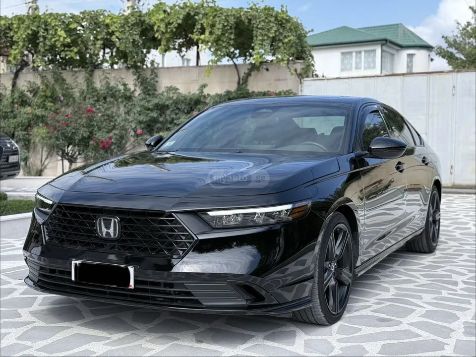 Honda Accord Sport-L w/o BSI 4dr Sedan CVT 2023 — миниатюра 2
