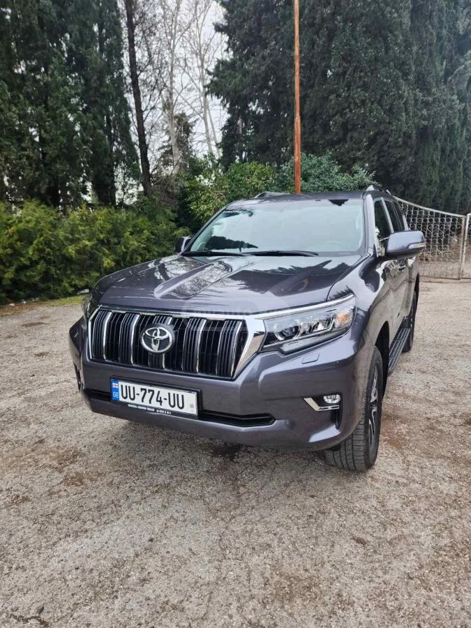 Toyota Land Cruiser Prado 2022 — миниатюра 2