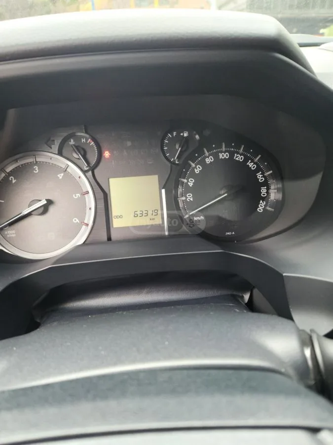Toyota Land Cruiser Prado 2022 — миниатюра 3