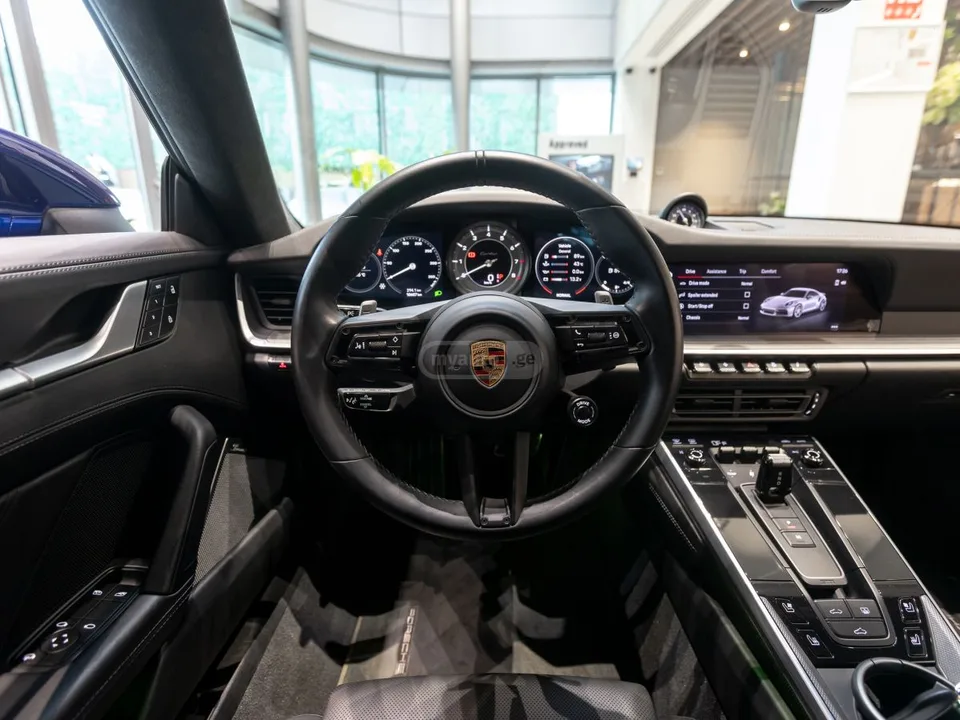 Porsche 911 2023 — миниатюра 5