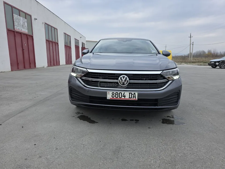 Volkswagen Jetta Se 2023 — миниатюра 2