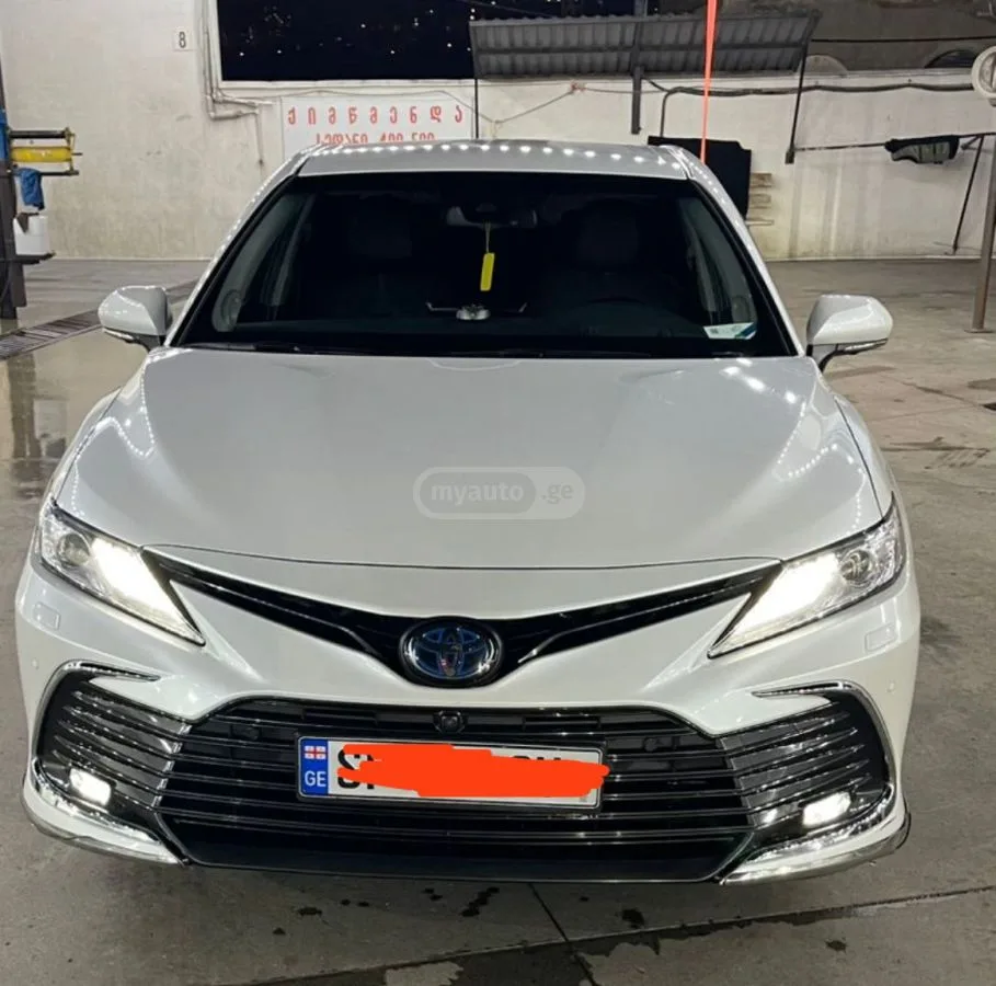 Toyota Camry SE 4dr All-Wheel Drive Sedan A 2023 — миниатюра 3