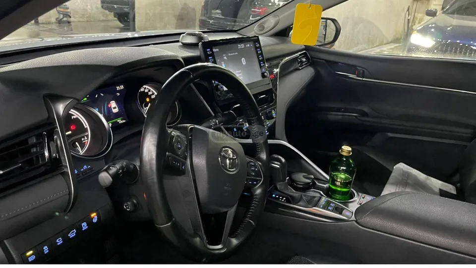 Toyota Camry SE 4dr All-Wheel Drive Sedan A 2023 — миниатюра 4