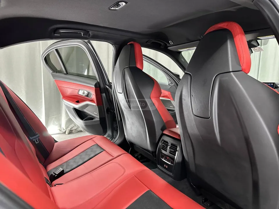 BMW M3 2023 — миниатюра 4