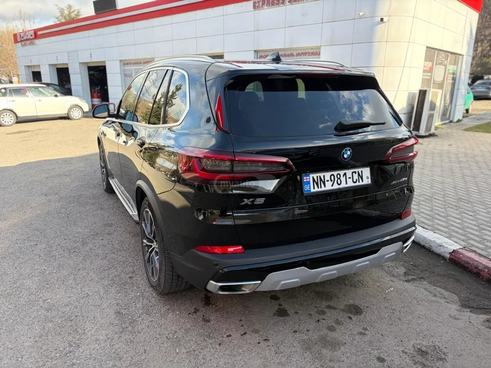 BMW X5 xDrive45e 4dr All-Wheel Drive 2022 — миниатюра 2
