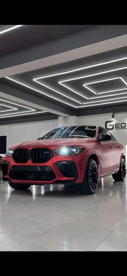 BMW X6 M 2022 — фото 1, купить с доставкой в Москву
