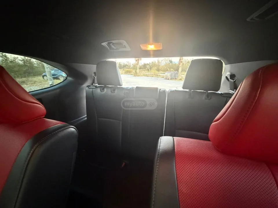 Toyota Highlander LE 4dr All-Wheel Drive Automat 2022 — миниатюра 4