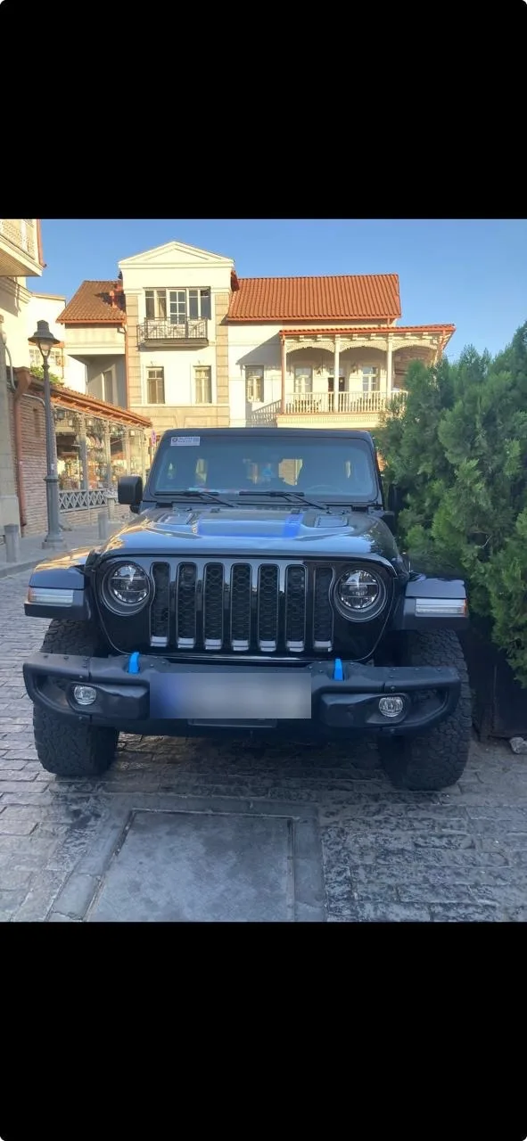 Jeep Wrangler Rubicon 4dr 4x4 Automatic 2022 — миниатюра 2
