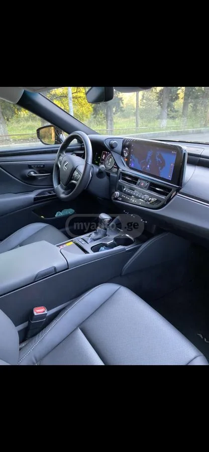 Lexus ES 300 2024 — миниатюра 3