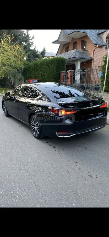 Lexus ES 300 2024 — миниатюра 5