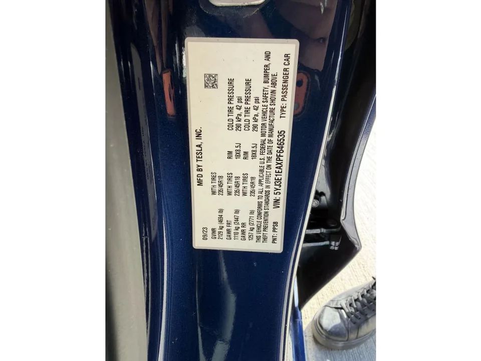 Tesla Model 3 Standart 2023 — миниатюра 5