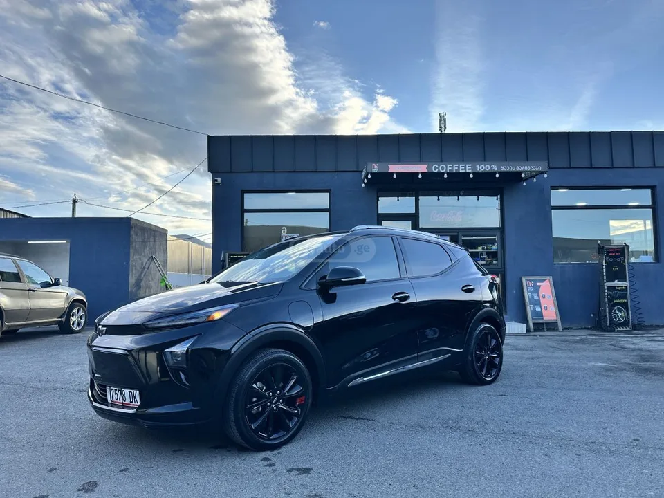 Chevrolet Bolt EUV 2023 — миниатюра 2