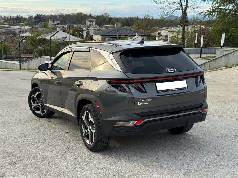Hyundai Tucson Limited 4dr All-Wheel Drive Au 2022 — миниатюра 3