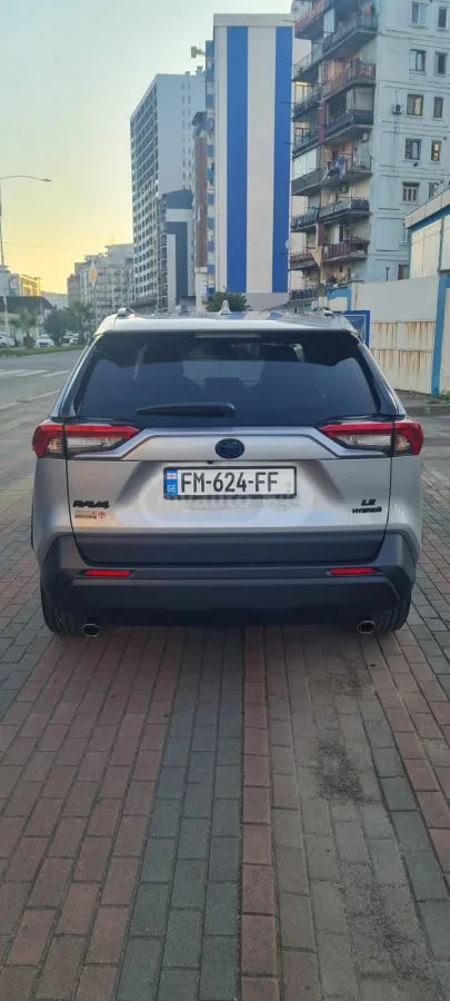 Toyota RAV 4 2024 — миниатюра 2