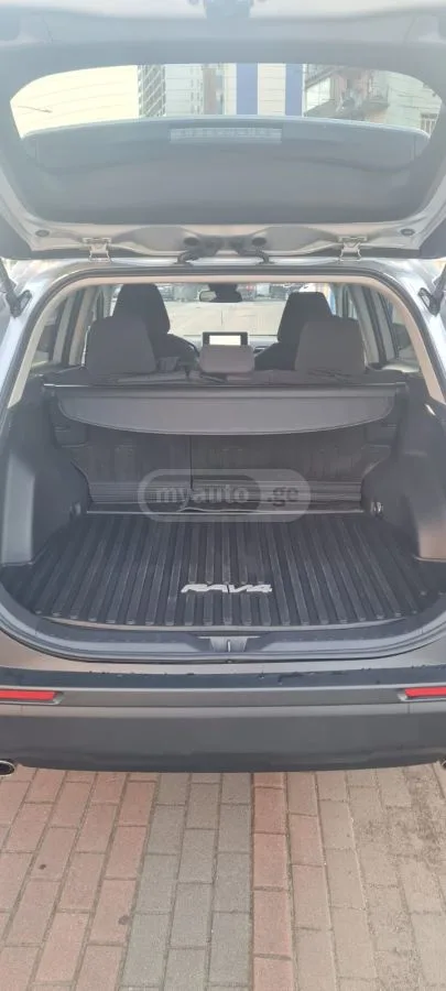 Toyota RAV 4 2024 — миниатюра 5