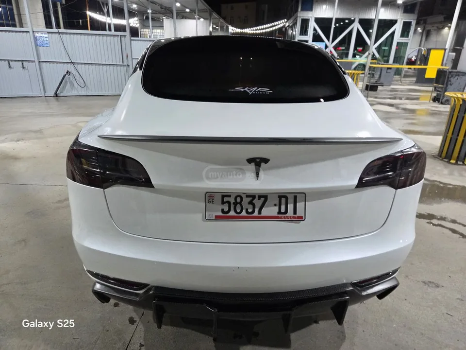 Tesla Model 3 Standart + 2023 — миниатюра 3