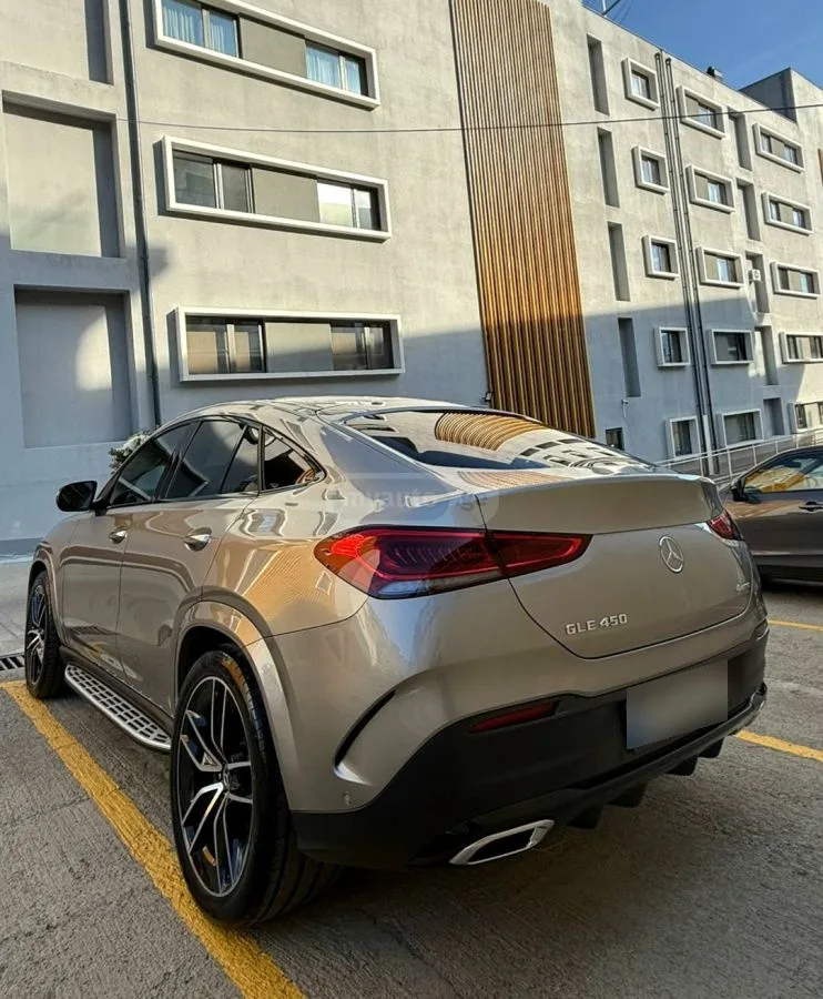 Mercedes-Benz GLE 450 AMG 2023 — фото 1, купить с доставкой в Москву
