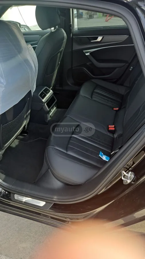 Audi A6 2022 — миниатюра 4