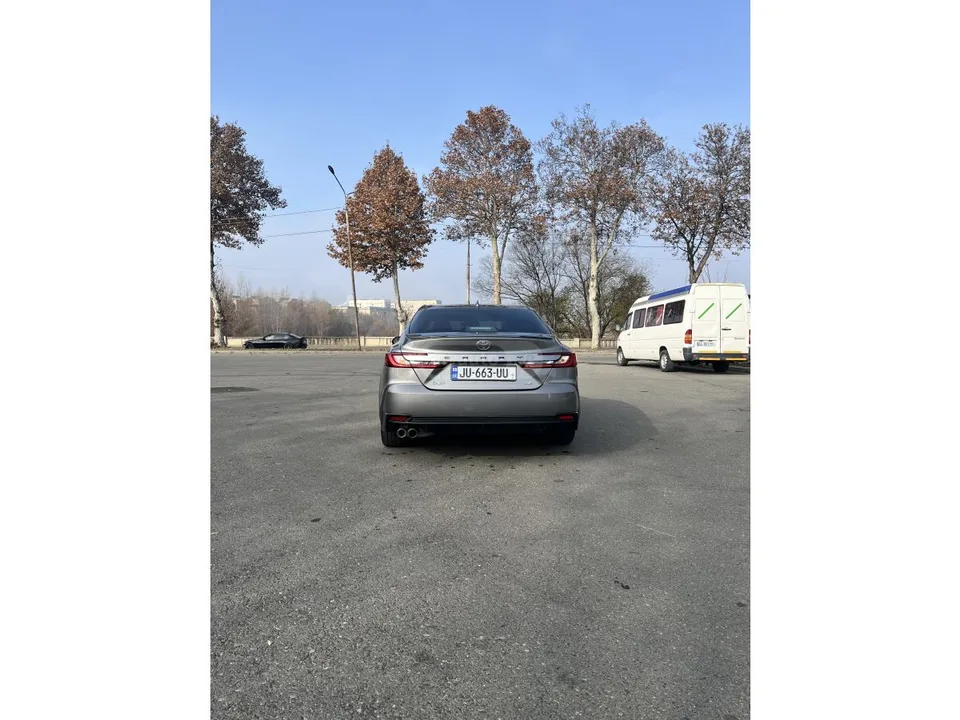 Toyota Camry 2024 — миниатюра 5