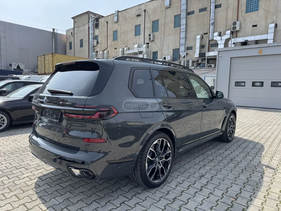 BMW X7 xDrive40i 4dr All Wheel Drive 2024 — миниатюра 2