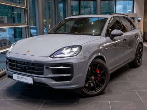 Porsche Cayenne 2024 купить в Москве