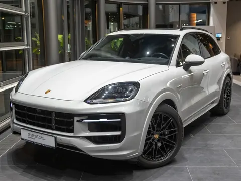 Porsche Cayenne 2023 купить в Москве