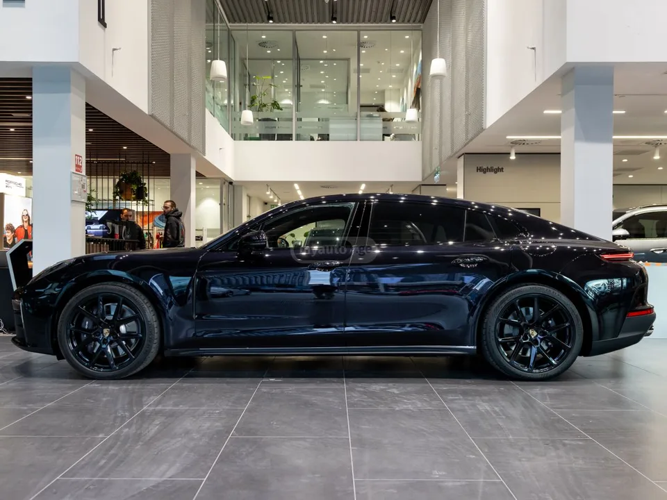Porsche Panamera 4 E-Hybrid Executive 2025 — миниатюра 2