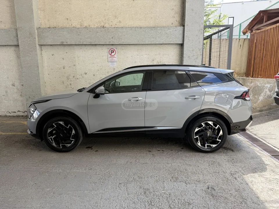 Kia Sportage 2023 — миниатюра 2