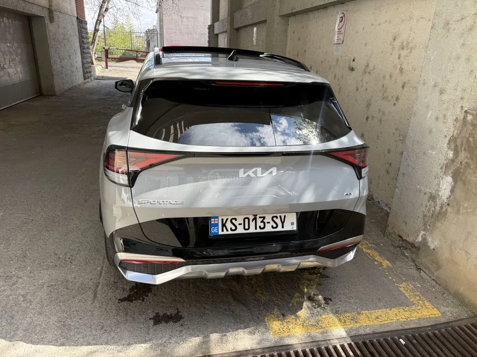 Kia Sportage 2023 — миниатюра 3