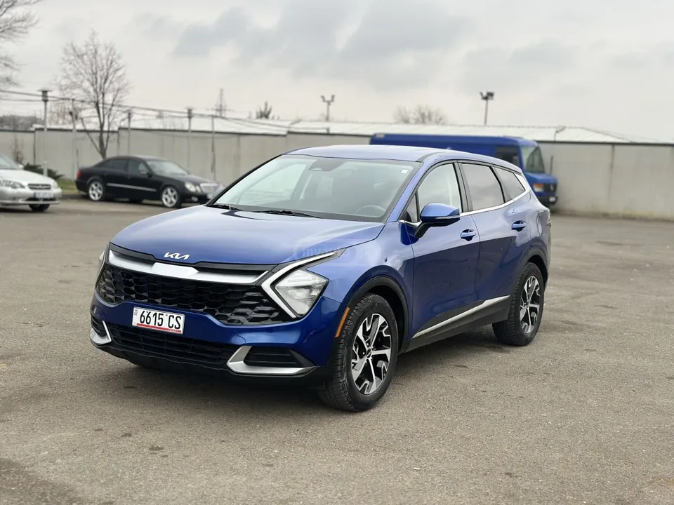 Kia Sportage 2022 — фото 1, купить с доставкой в Москву