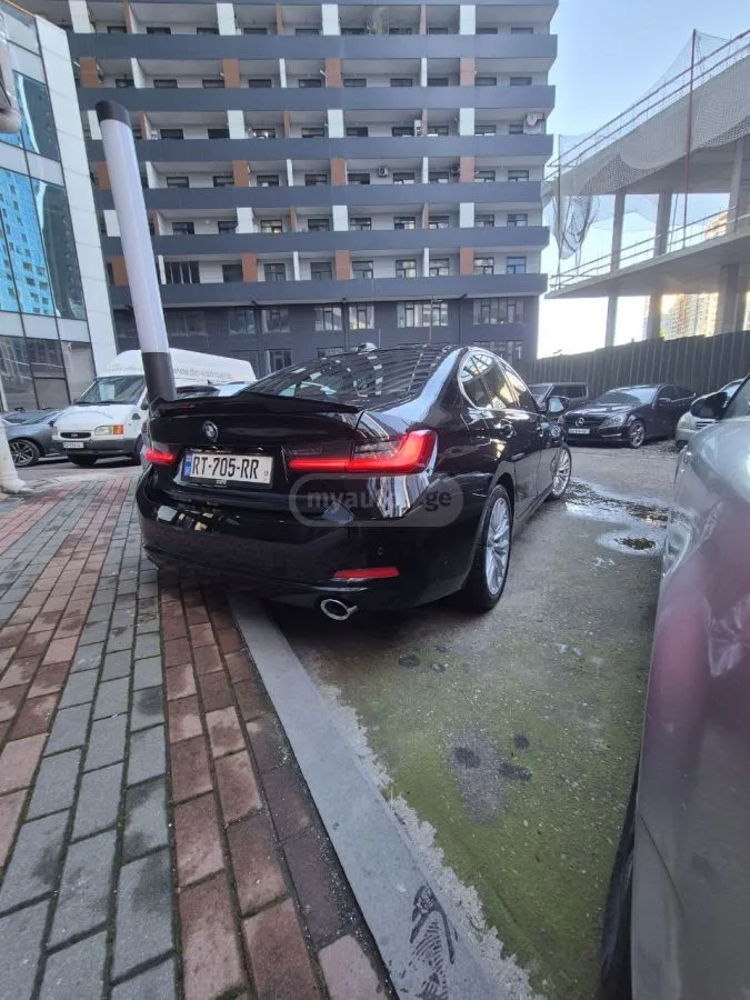 BMW 330 xDrive 4dr All Wheel Drive Sed 2024 — миниатюра 4