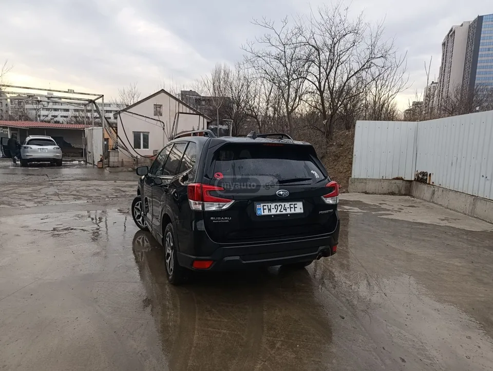 Subaru Forester Premium 4dr All-Wheel Drive CV 2022 — миниатюра 4