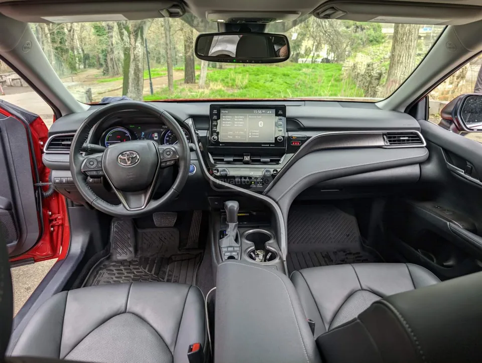 Toyota Camry XSE V6 4dr Front-Wheel Drive S 2023 — миниатюра 3