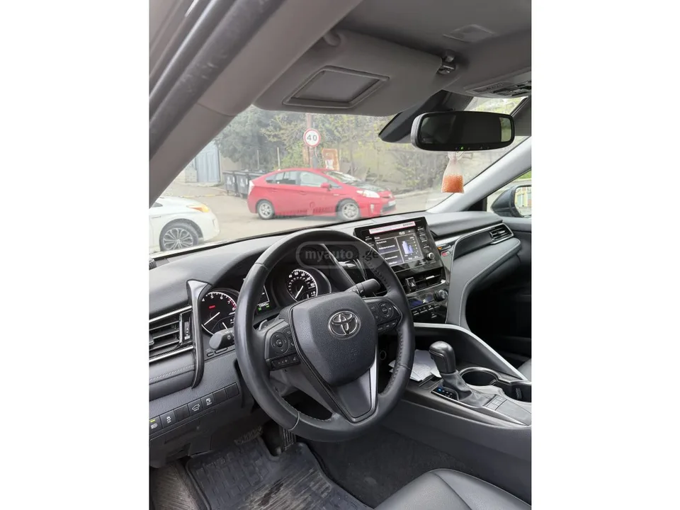 Toyota Camry 2024 — миниатюра 4