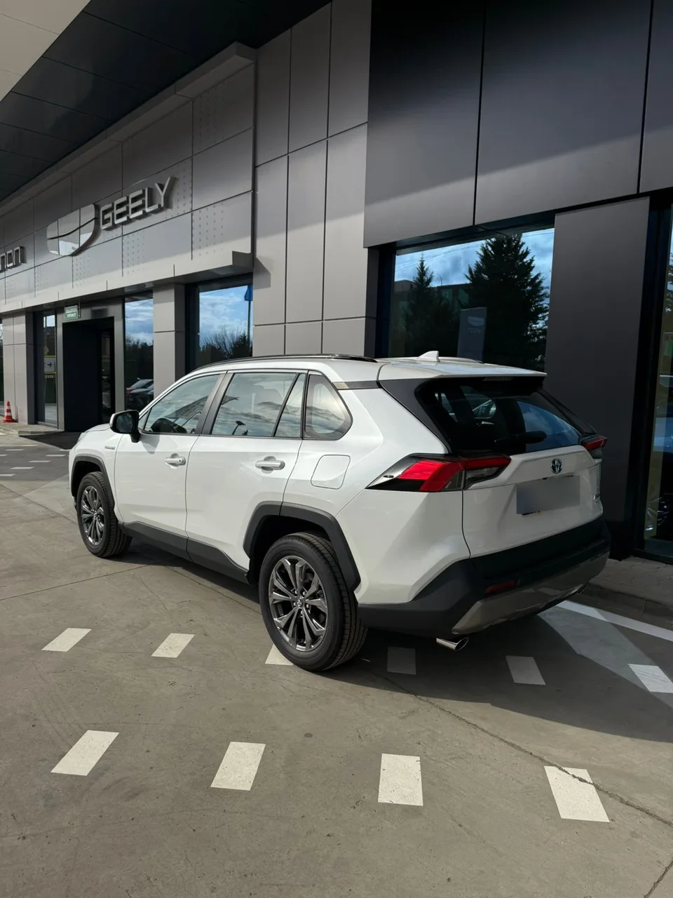Toyota RAV 4 HYBRID 2025 — миниатюра 4