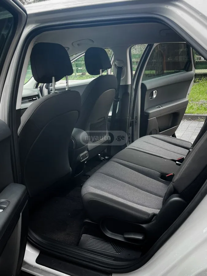 Hyundai Ioniq 5 SEL 2024 — миниатюра 3