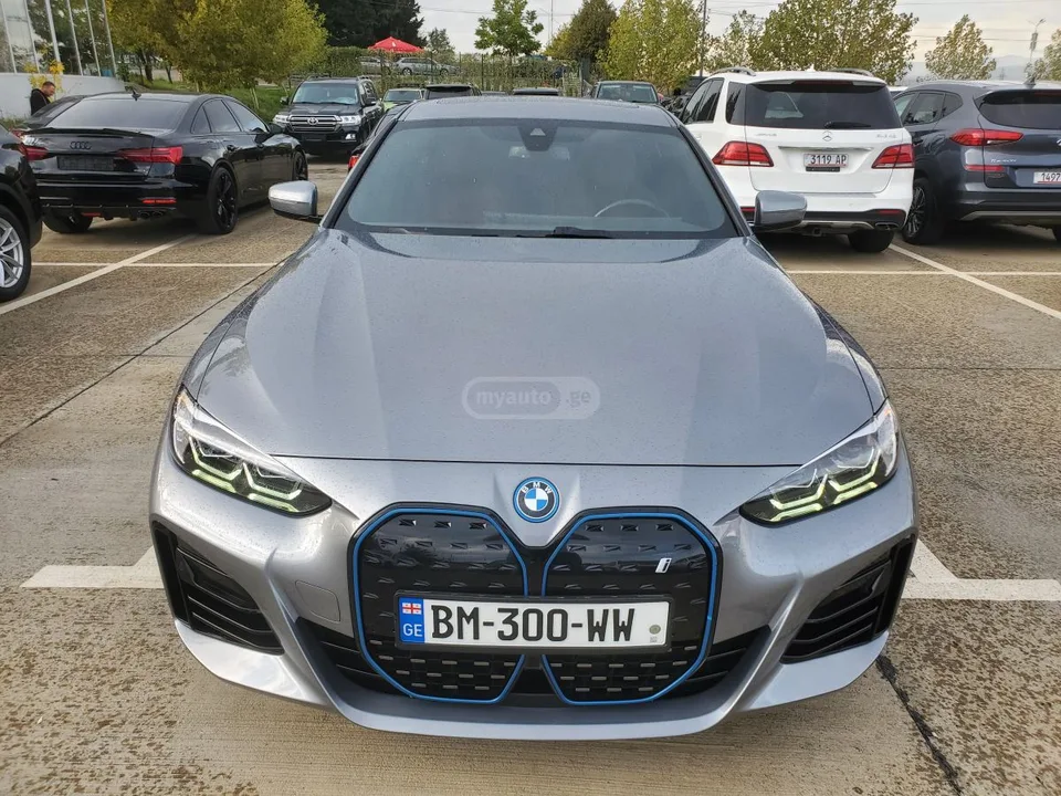 BMW i4 eDrive35 4dr Rear-Wheel Drive 2023 — миниатюра 3