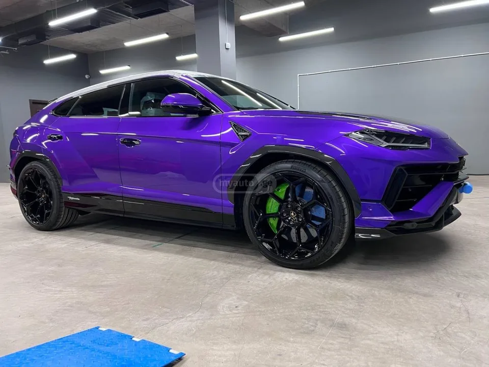 Lamborghini Urus 2024 — миниатюра 2